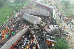 افزایش شمار جان‌باختگان سانحه قطار در هند به ۲۸۸ نفر
