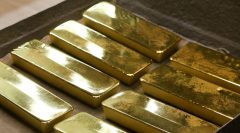 عرضه ۳۰۴ کیلوگرم طلا در دهمین حراج/ ۱۰۰۰ میلیارد تومان شمش طلا معامله شد