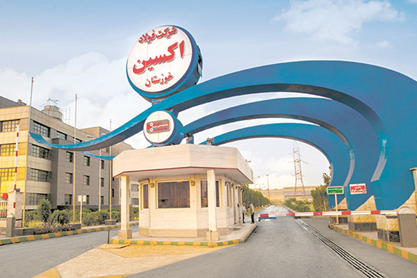 برخی نمایندگان خوزستانی مانع واگذاری سهام فولاداکسین به فولادخوزستان!